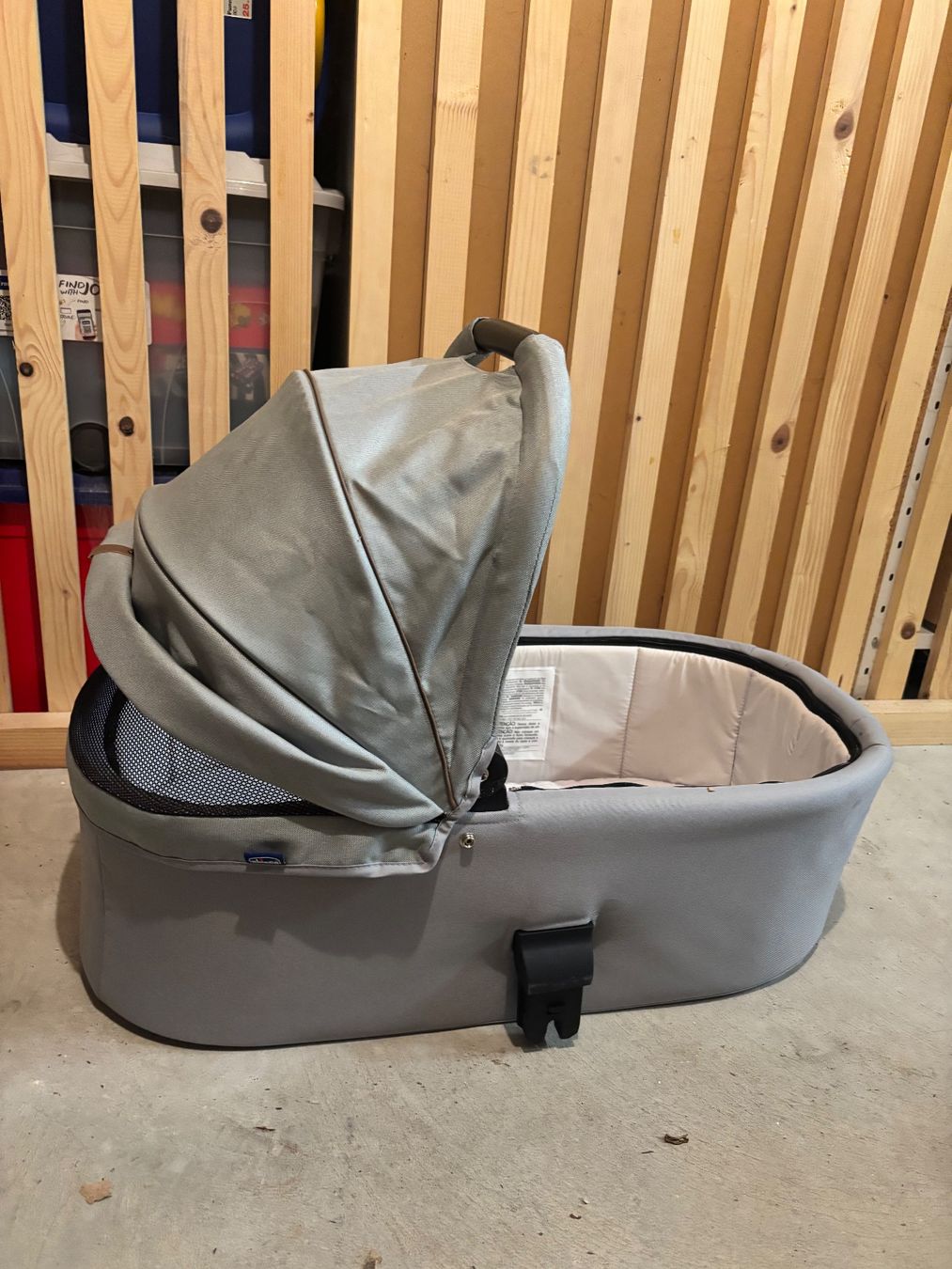 Chicco Carrozzine: Chicco Best Friend Babywanne Light silverleaf – Usato da Herbligen venduto da lar_8dhv