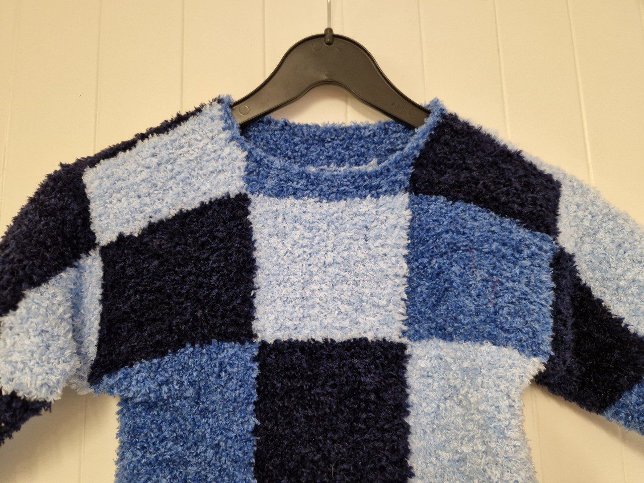 Maglioni & Felpe: Pull tricot  2A  tricolore BLEU FAIT main – Nuovo (secondo la descrizione) da St-Imier venduto da goodber 1
