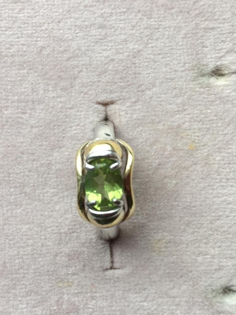 Orecchini pendenti & Orecchini a lobo: Silber Ring mit Peridot – Usato da Winterthur venduto da Natastar 3