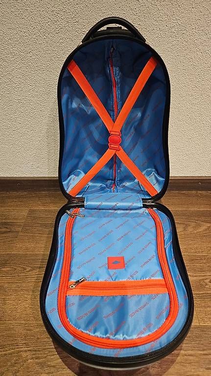 Valigie: Kinder Roll-Koffer – Usato da Erstfeld venduto da nan_6f9p 3