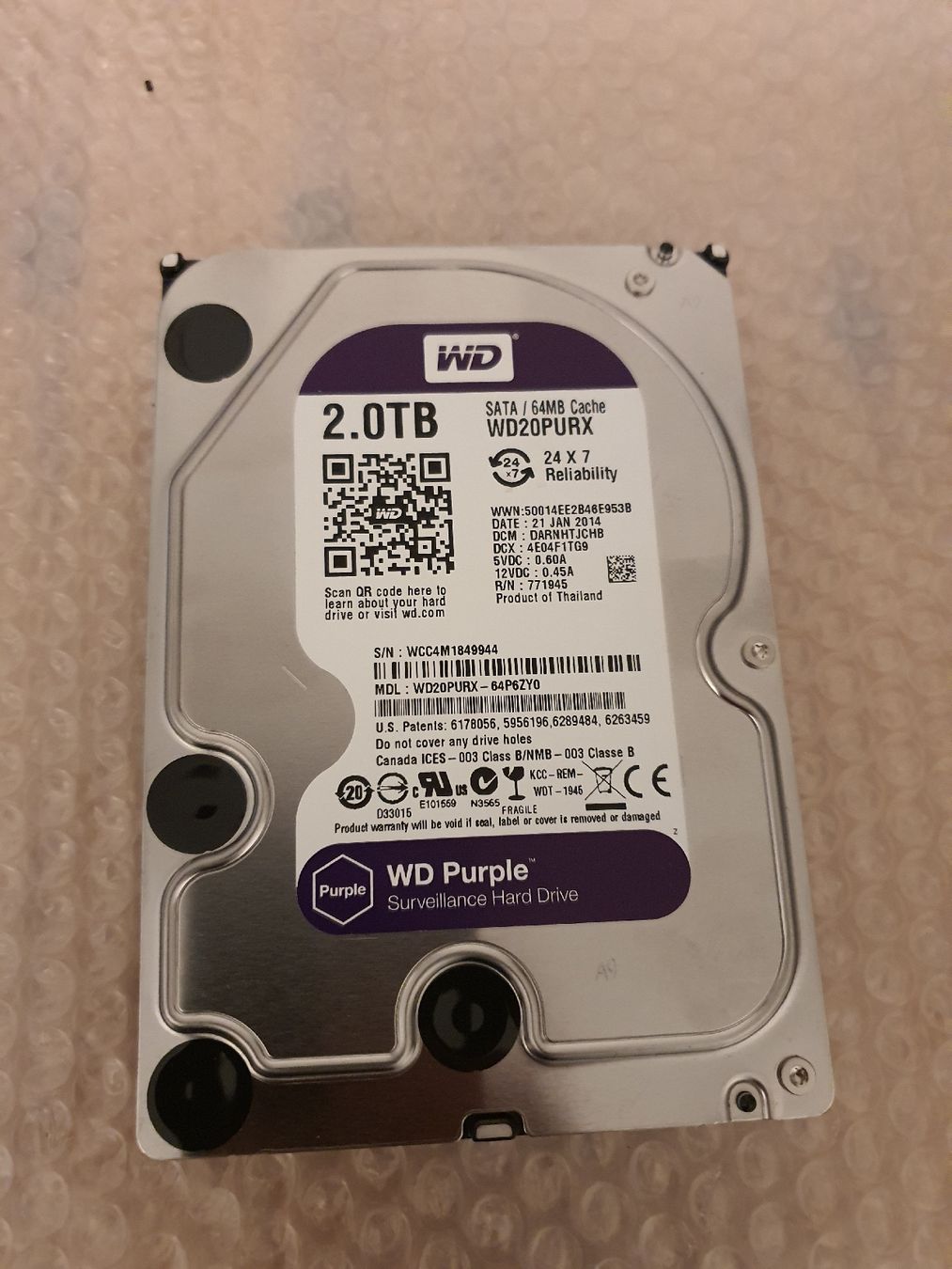 Western Digital Harddisks: WD Purple 2TB Surveillance Hard Drive – Gebraucht aus La Tour-de-Peilz von Gbes
