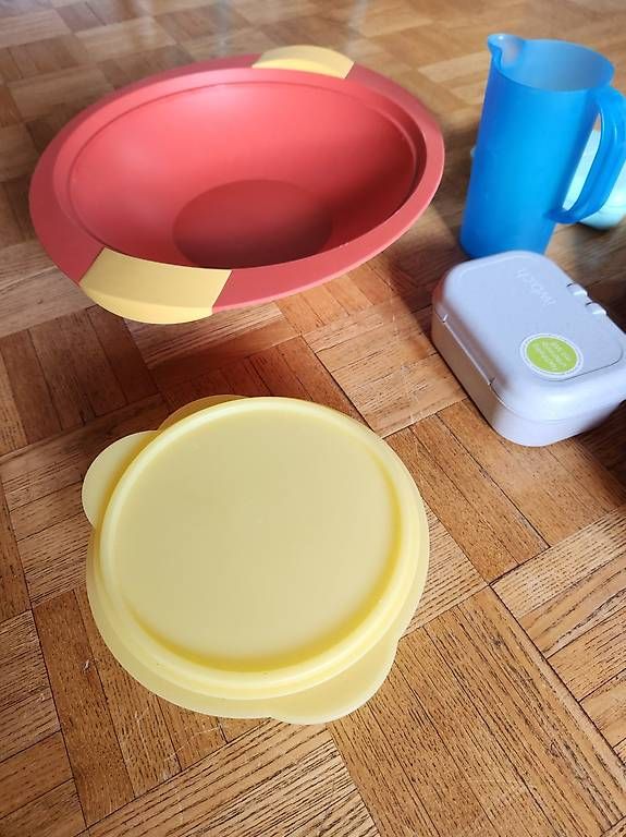 Tupperware Behälter & Ähnliches: Tupperware Mehrteiliges Set – Gebraucht aus Gstaad von Meiel2020 4