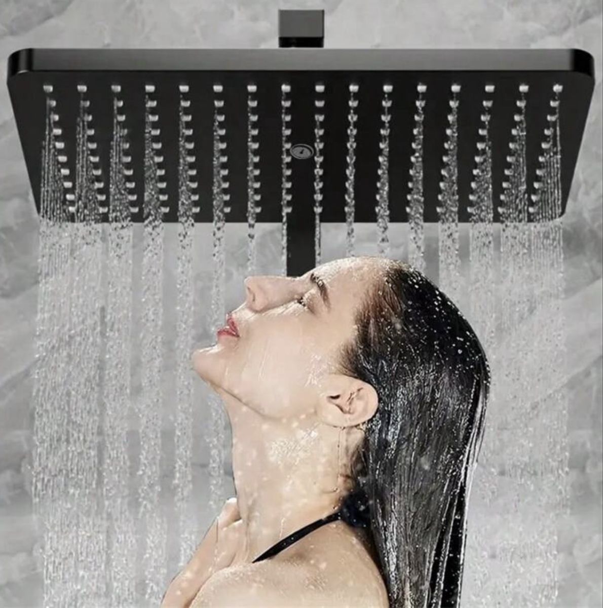 Soffioni doccia: Schwarzer Regenduschkopf - Neu 29x19cm 🚿 – Nuovo e nell'imballaggio originale da Emmenbrücke venduto da engueteDeal