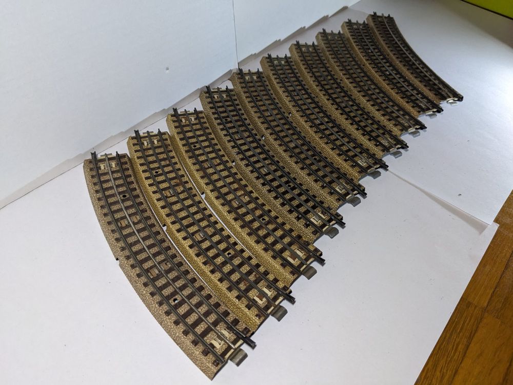 Lot De 10 Rails Courbes Märklin 3601A - échelle HO, Occasion Très Bon état, Fabriqué En Allemagne