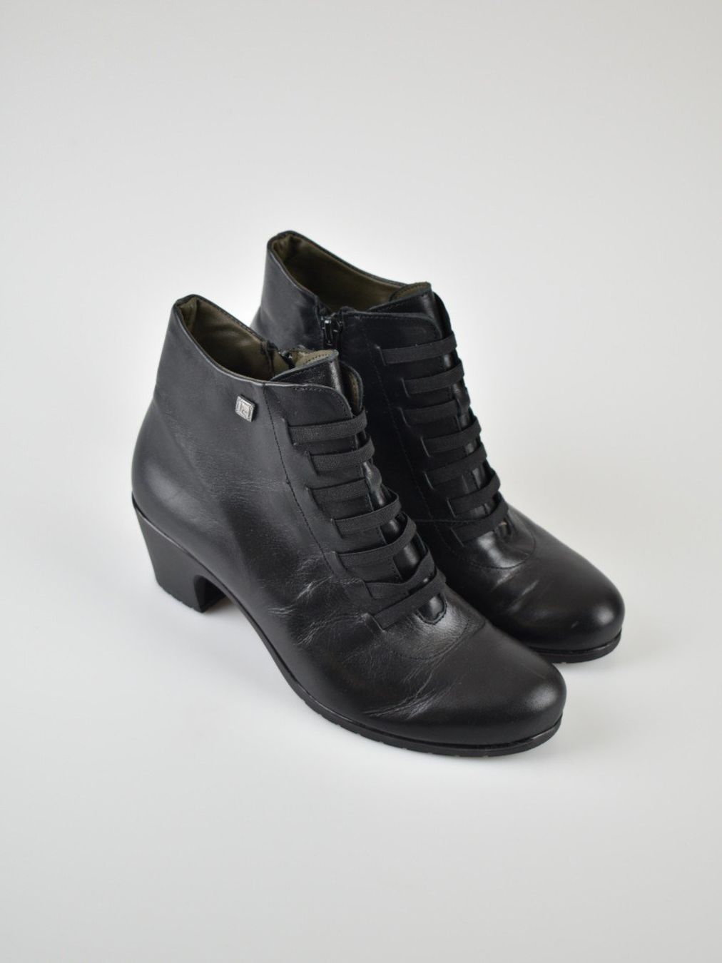 Scarpe da donna: Jose Saenz Stiefeletten, Leder, Gr.38, neuwertig – Nuovo (secondo la descrizione) da Nürensdorf venduto da 2ND_STORY 1