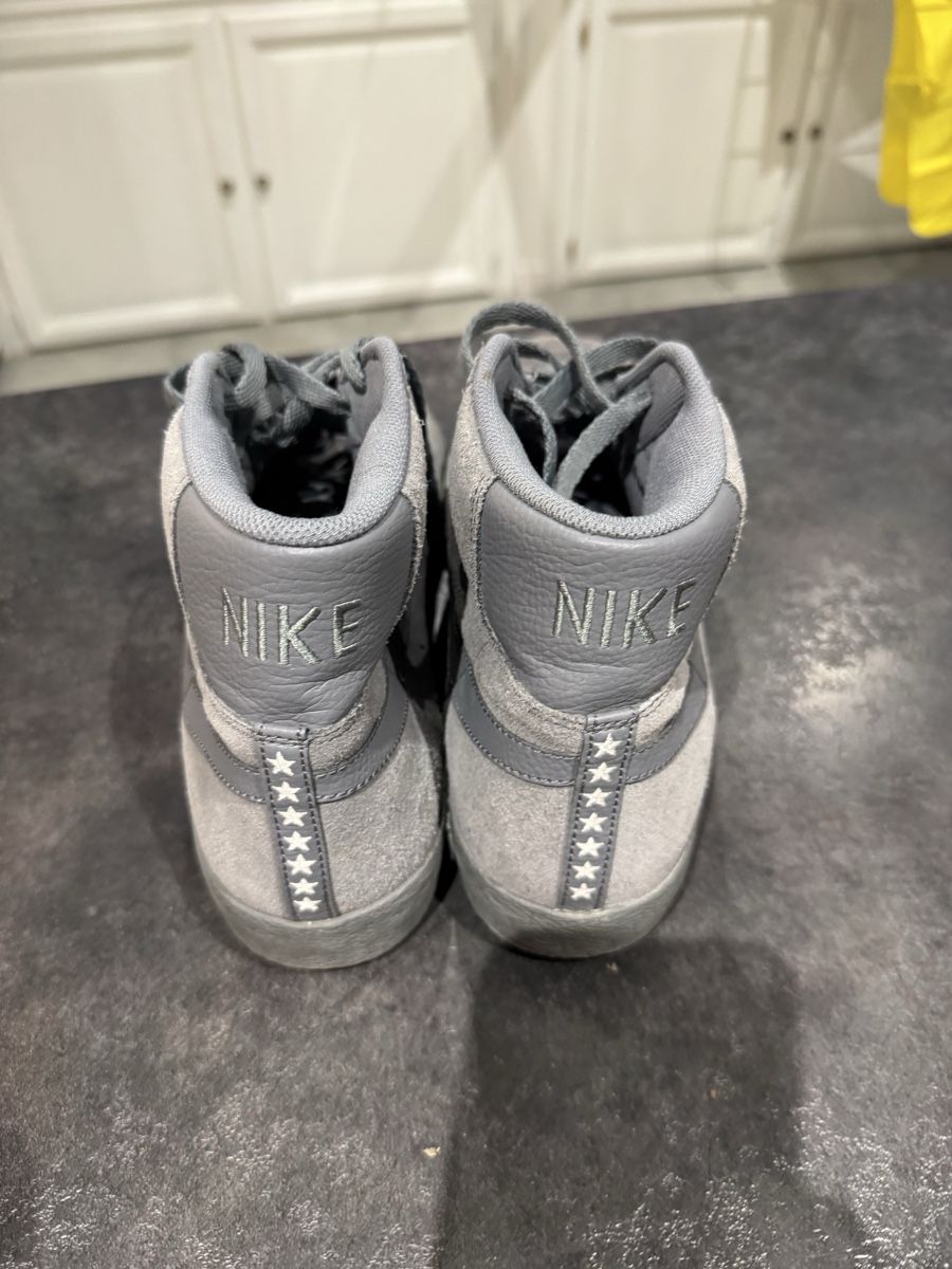 Scarpe da uomo: Nike Blazer Mid Premium grey – Usato da Gland venduto da ron_m8cc 2