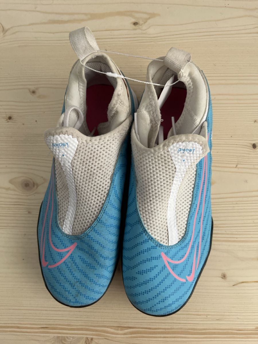 Nike Scarpe da uomo: Nike Phantom SX Grösse 37.5 – Usato da Derendingen venduto da Carbon10