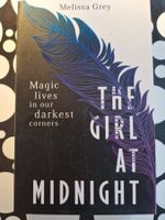 Melissa Grey The Girl at Midnight Urban Fantasy