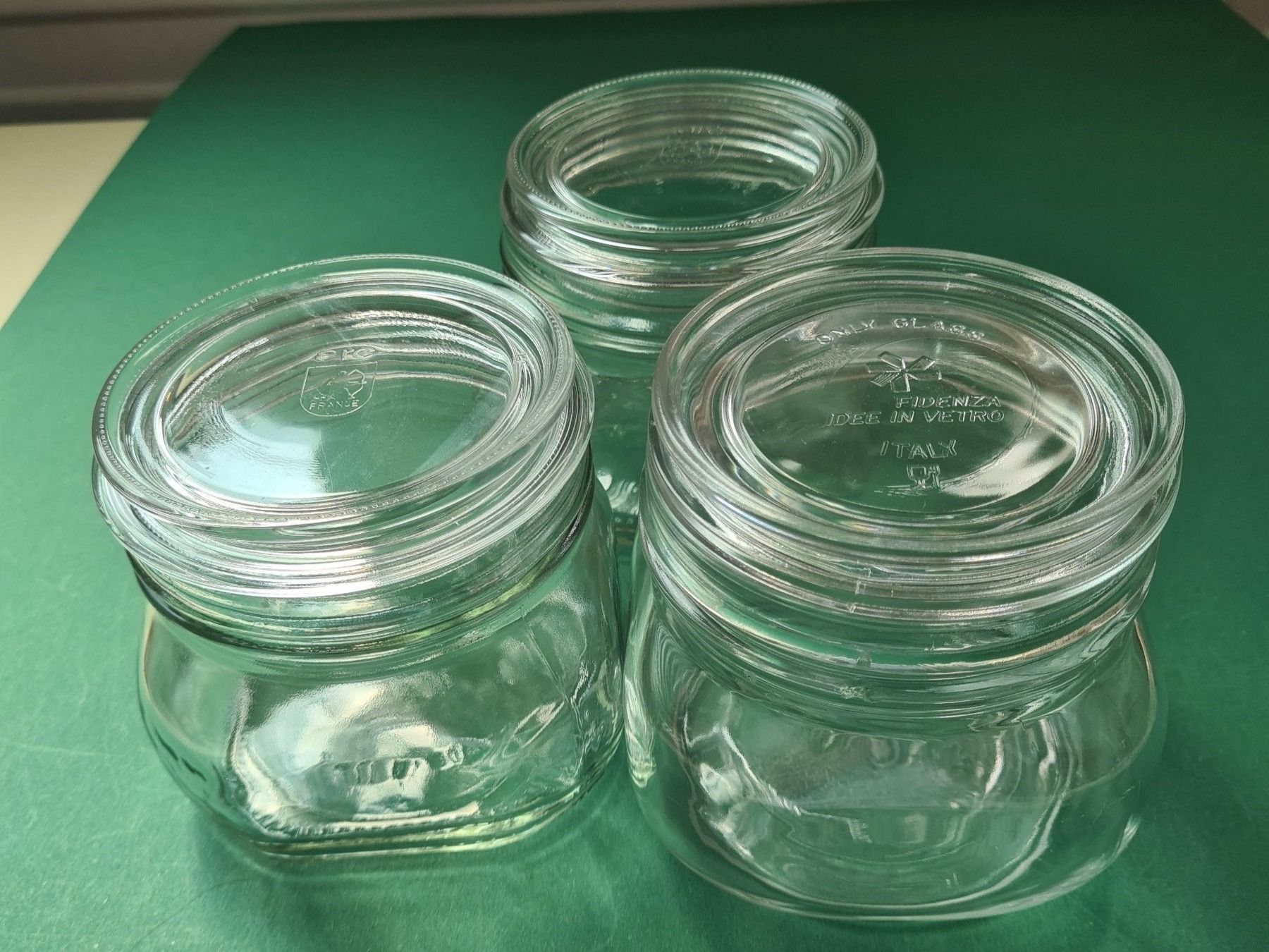 Behälter & Ähnliches: 3x Einmachgläser / Aufbewahrung Behälter mit Deckel 500ml – Gebraucht aus Urdorf von sumrum