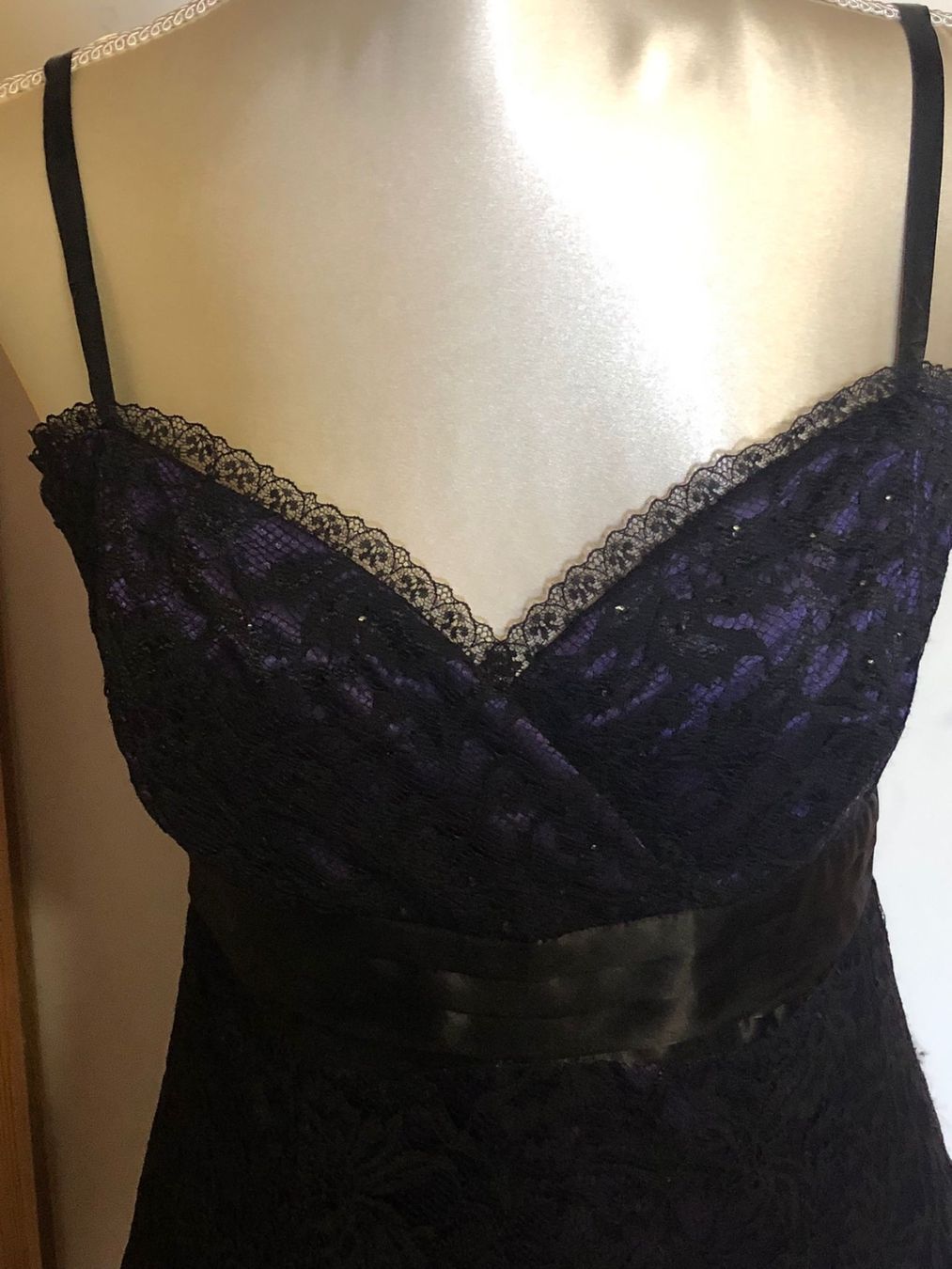 Vestiti: Hübsches Cocktailkleid Gr. 38 – Usato da Röschenz venduto da Tashroal 3
