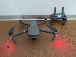 Drone DJI Mavic 2 Pro avec accessoires et sacoche