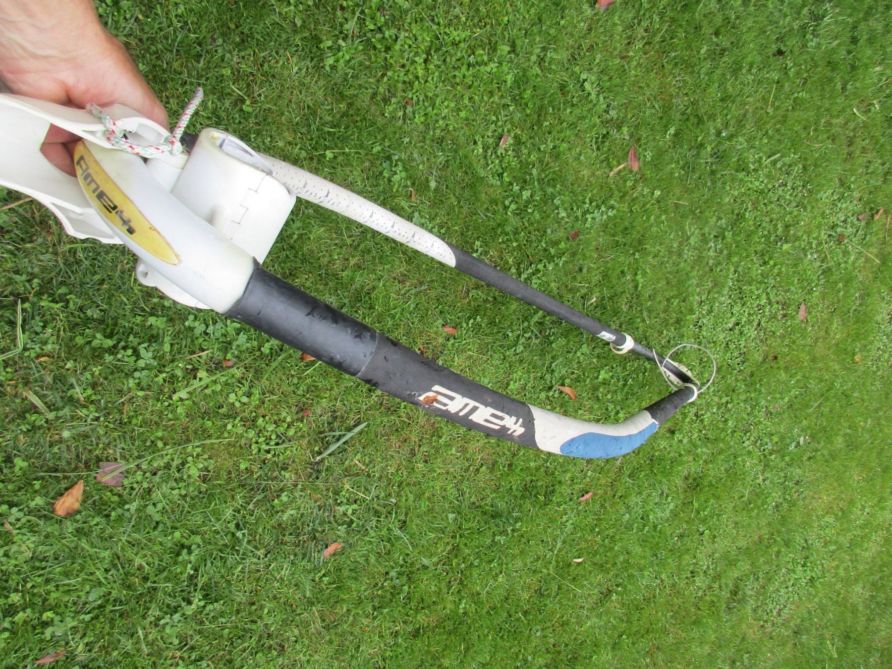 Surf: Carbon Gabelbaum  Windsurfen 160-220cm – Usato da Ottikon venduto da Locomotive01 3