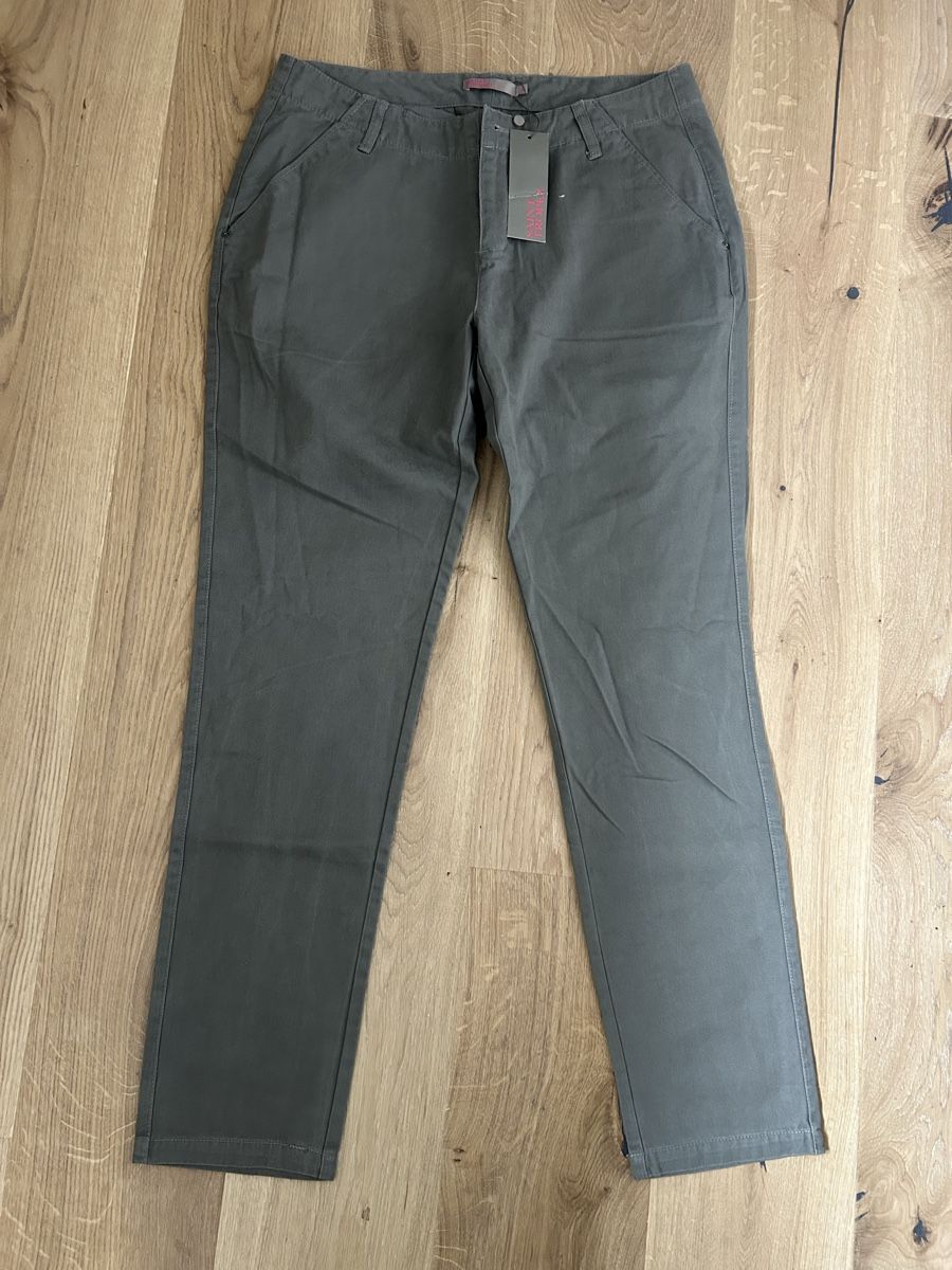 Pantaloni: Saint Tropez Hose, Khaki, Gr. 40 – Nuovo (secondo la descrizione) da Emmen venduto da Carbru