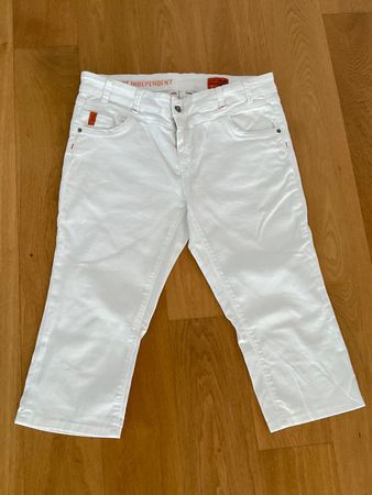 MIRACLE OF DENIM Weisse Sommer-Caprihose W30