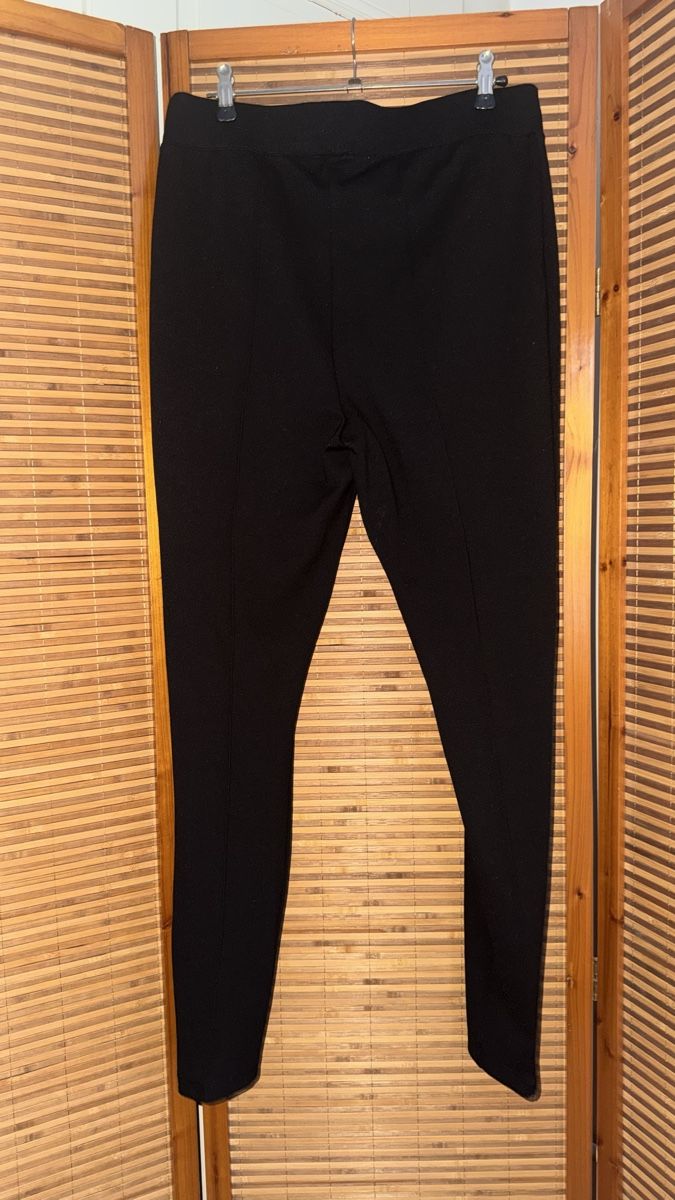 Opus Leggings: Leggings Stoff von Opus, 40 – Gebraucht aus Gümligen von morticiaaddams 1