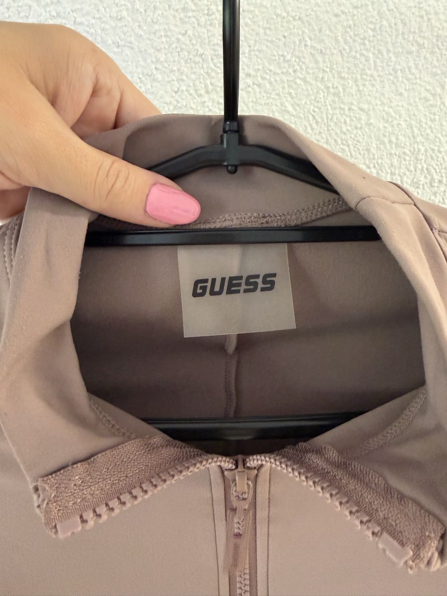 Guess Jacken: Guess Jacket Brown Size XS – Gebraucht aus Gränichen von Domsiiiii 2