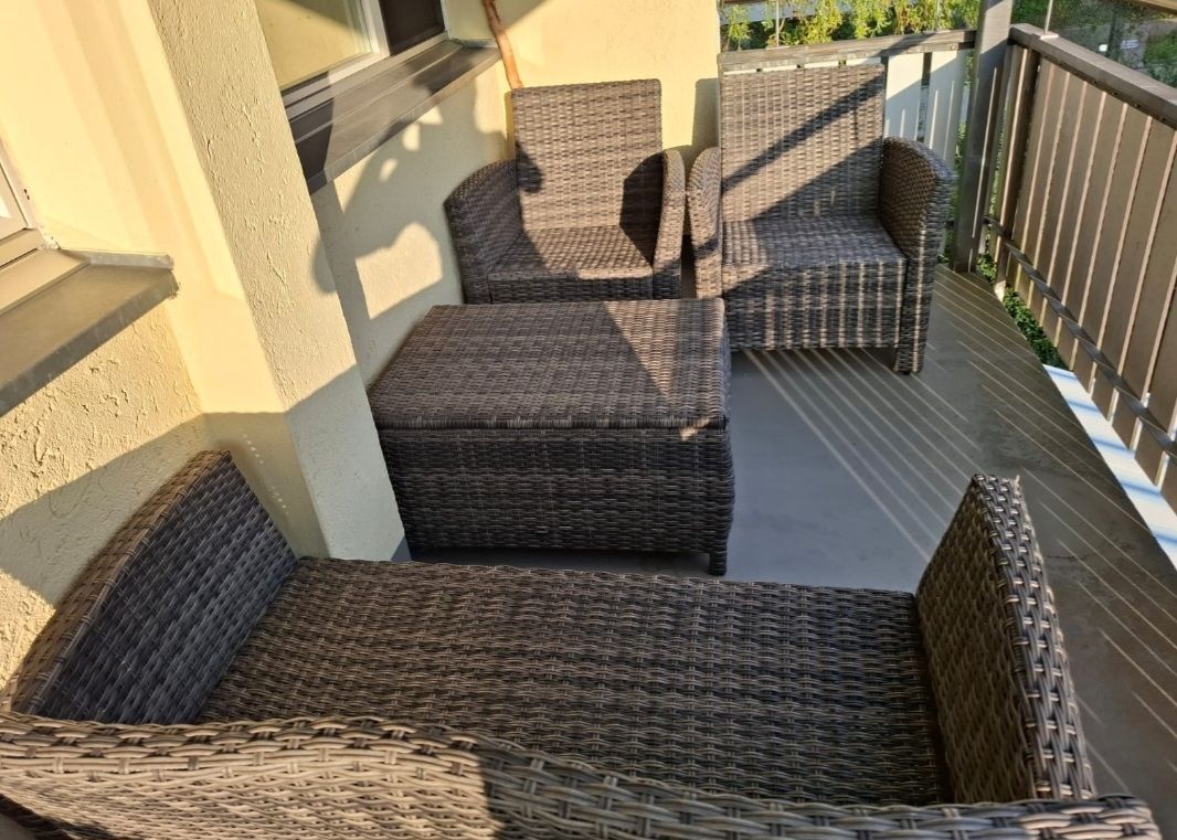 Sofas: Polyrattan Lounge   – D'occasion à Wettingen par paBru01 1