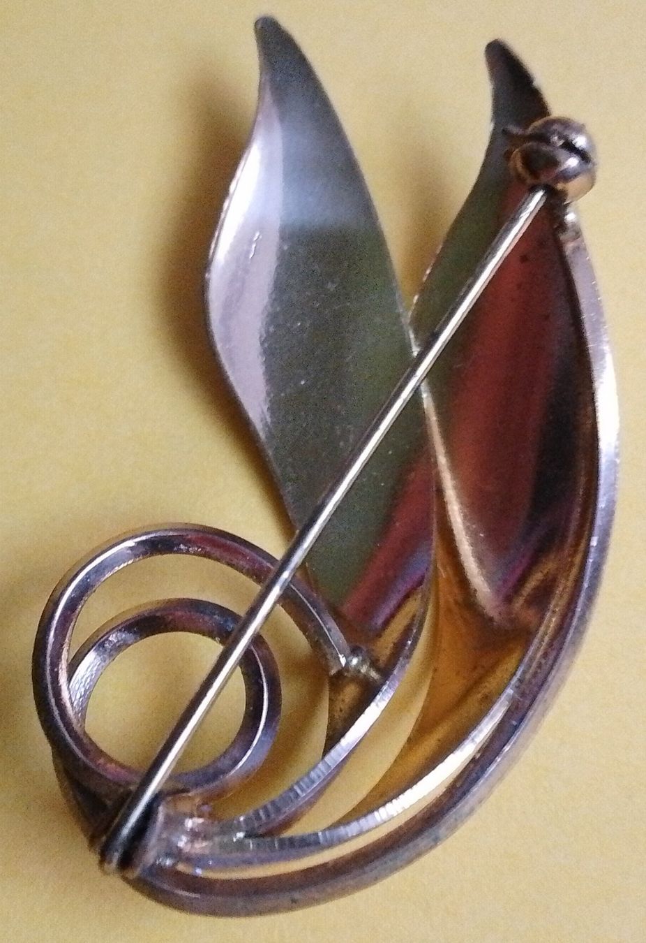 Spille & Fermagli: Schmuck, Brosche Form von Blättern, vintage, 7gr. schwer – Usato da Wohlen AG venduto da salamanderspielwaren 4