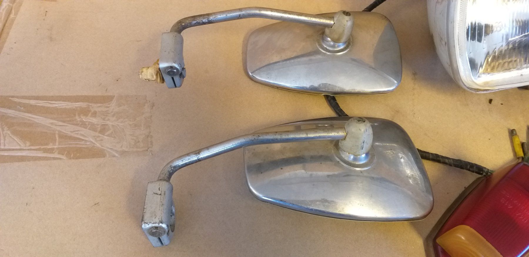 Citroën Tutti pezzi di ricambio auto: CITROEN  2CH. / AMI / DIANE  DIV. PIECES – Usato da cortébert venduto da rlv 7