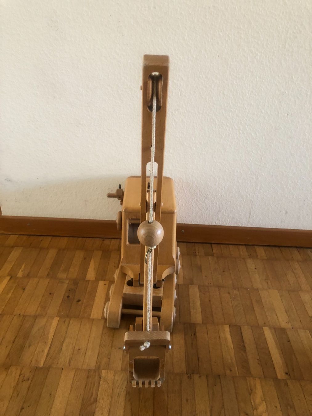 Giocattoli: Holz- Seilbagger /Kranwagen – Usato da Bassersdorf venduto da sammelfloh 5