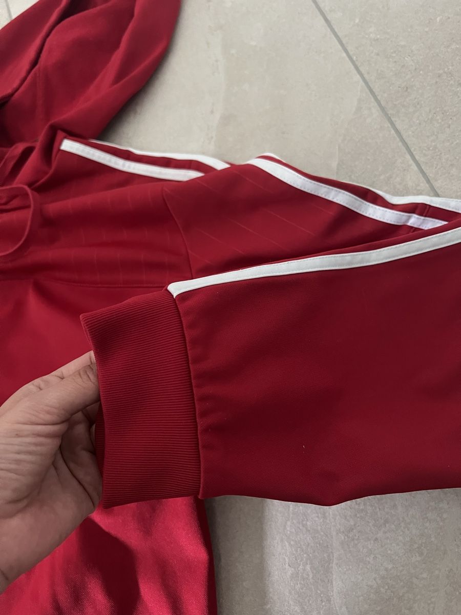 Adidas Maglioni & Felpe: Adidas Hoodie Gr. L – Usato da Baar venduto da Lila2006 2