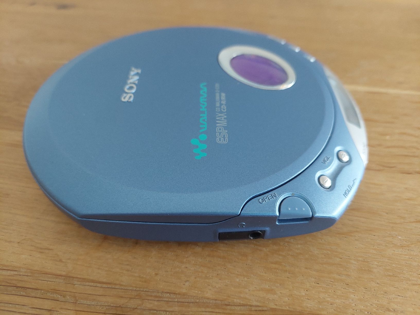 Lettore multimediale portatile: CD Player Sony Walkman D-E351 blau – Usato da Abtwil AG venduto da kidimagic1 2