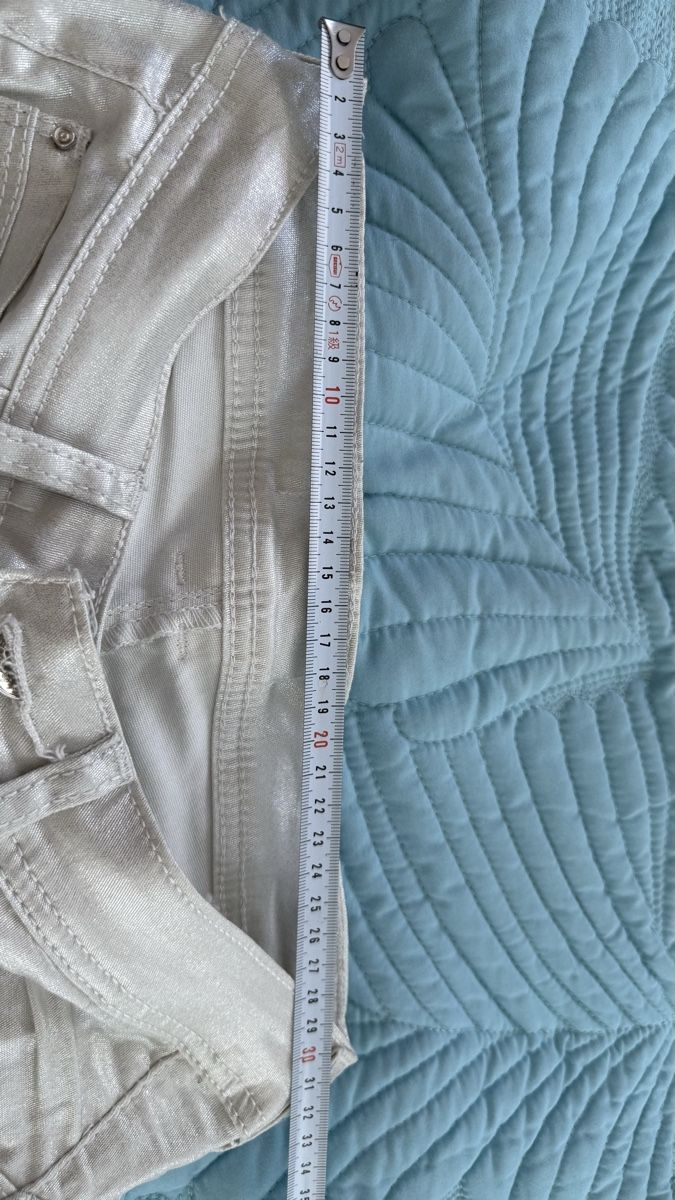 Jeans: Spezielle Jeans im Silber Look – Nuovo (secondo la descrizione) da Aarwangen venduto da sugus5571 2