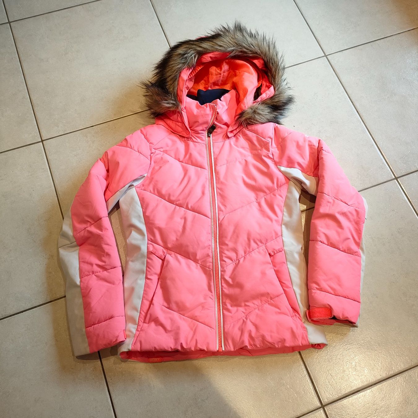 Roxy Vestes & Manteaux: Skijacke Gr.12/L Roxy – D'occasion à Adelboden par Lammhult