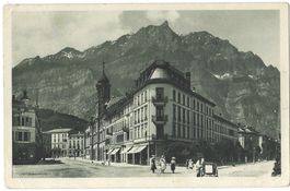 G L A R U S ,  Bahnhofstrasse  und  Burgstrasse  mit  Wiggis