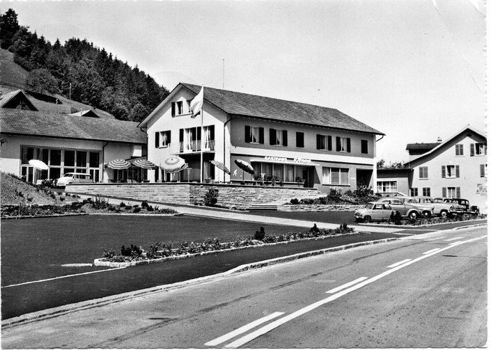 Cartoline postali: FISCHENTHAL Gasthaus Blume - Auto – Usato da Jona venduto da philajona
