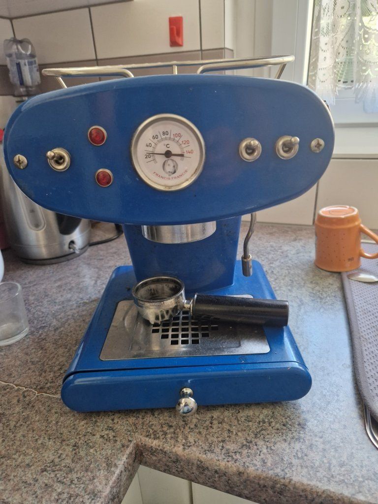 Kaffeemaschinen & Espressomaschinen: Kaffeemaschine – Gebraucht aus Ballwil von Dachspatz
