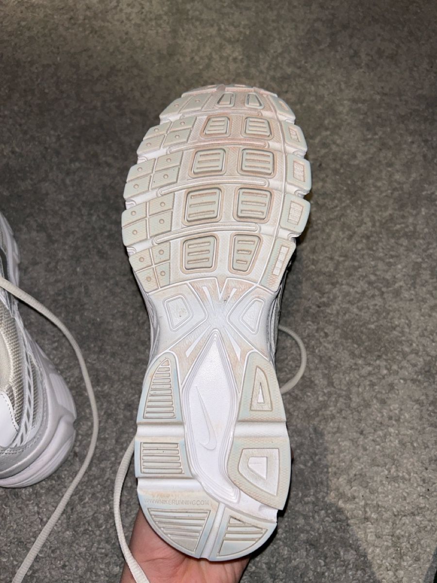 Scarpe da donna: Nike Sneaker – Usato da Kloten venduto da Pc2217 2