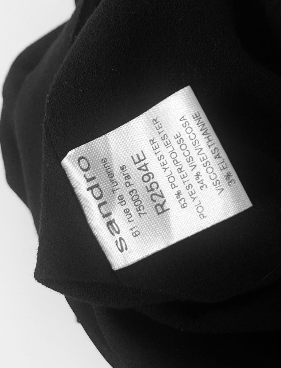 Sandro Vestiti: Sandro Paris, Kleid Schwarz mit Kragen – Nuovo (secondo la descrizione) da Basel venduto da car_bgg7 2