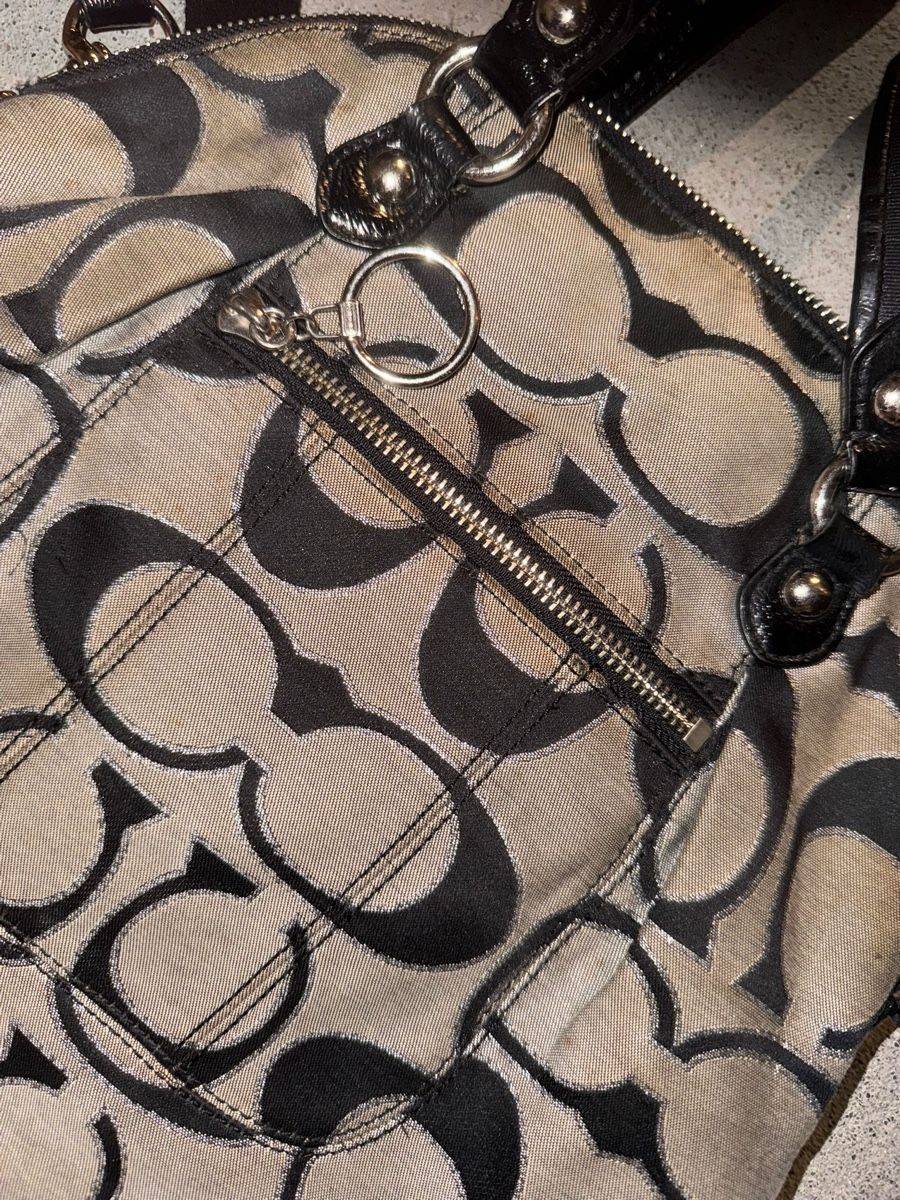 Coach Borse da donna: vintage coach bag brown monogram – Usato da Oberhofen Thun'see venduto da 61archive 3