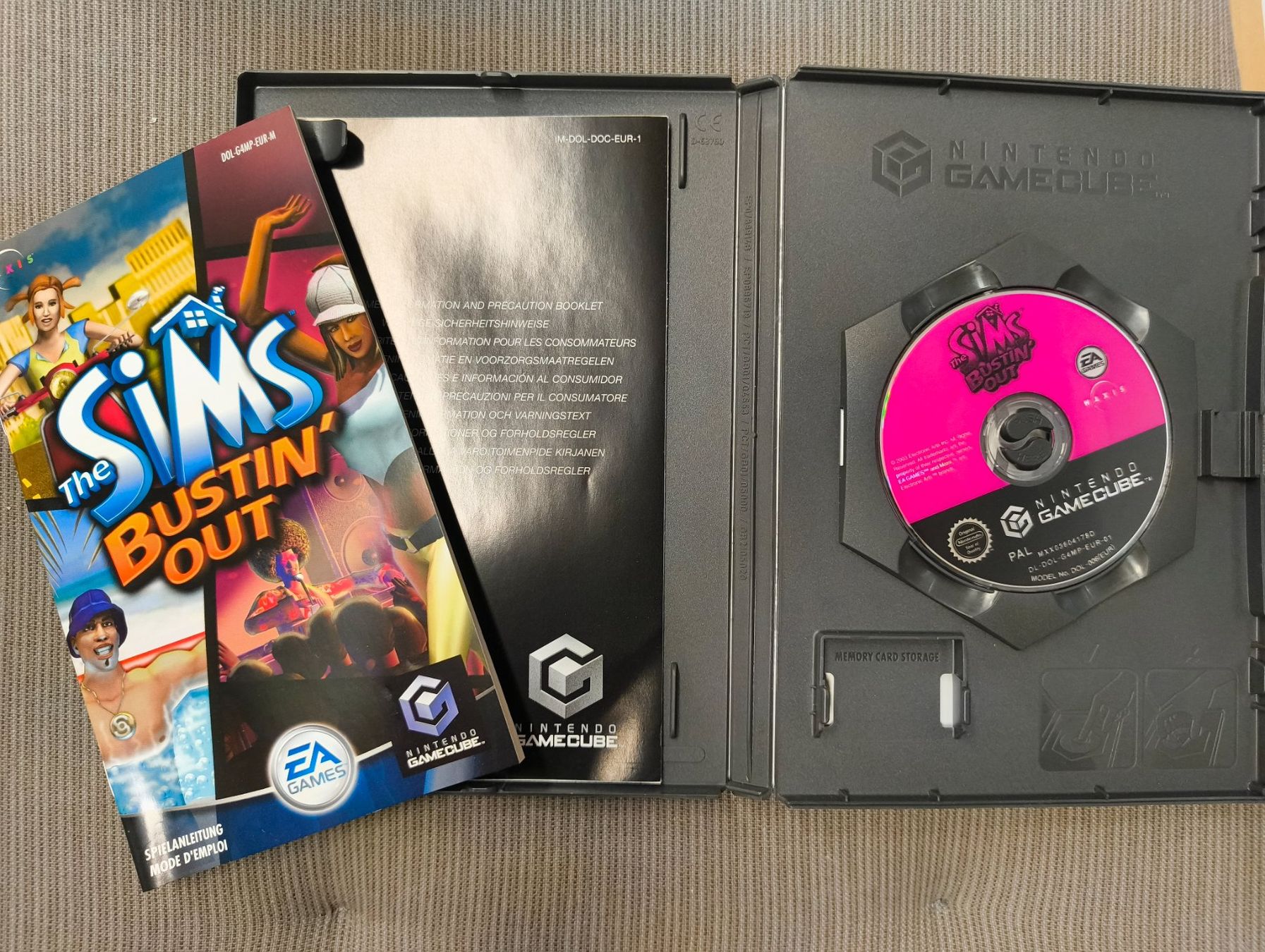 Nintendo Spiele: The Sims Bustin Out Nintend Game Cube – Gebraucht aus Giubiasco von Ticinerd 2