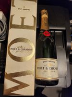 Moët & Chandon Brut Impérial Champagner mit Box