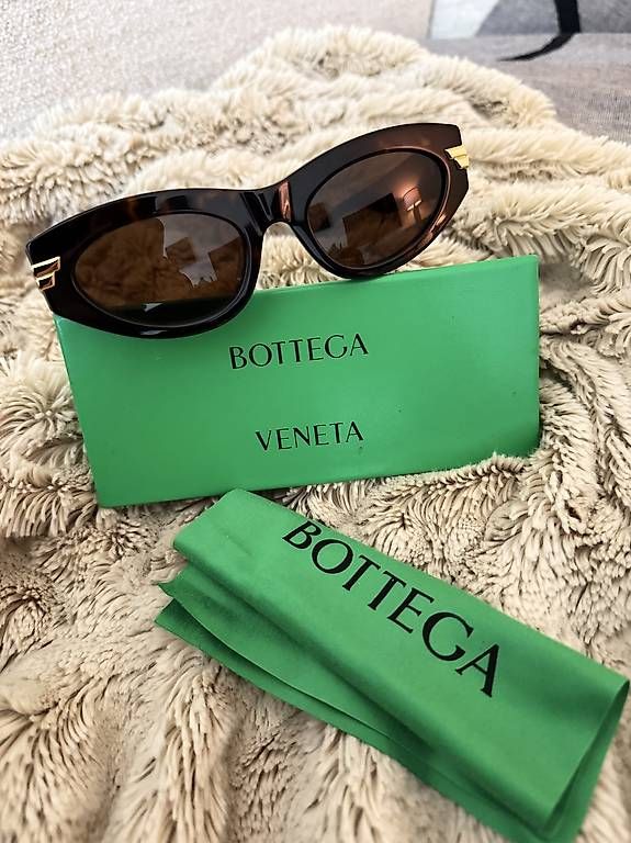 Bottega Veneta Brillen & Gläser: BOTTEGA VENETA Sonnenbrille – Neu (gemäss Beschreibung) aus Zürich von lenavane