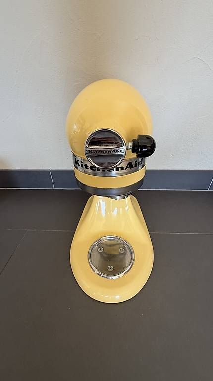 Elettrodomestici da cucina: Robot de cuisine KitchenAid jaune avec accessoires – Usato da Bevaix venduto da FloNat02 3