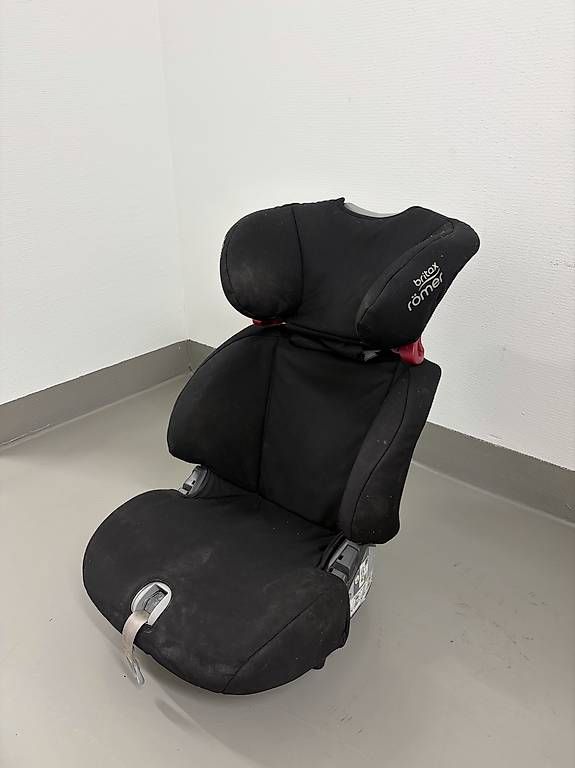 Auto-Kindersitze: Britax Römer Discovery SL – Gebraucht aus Aeugst am Albis von Pedisan 4