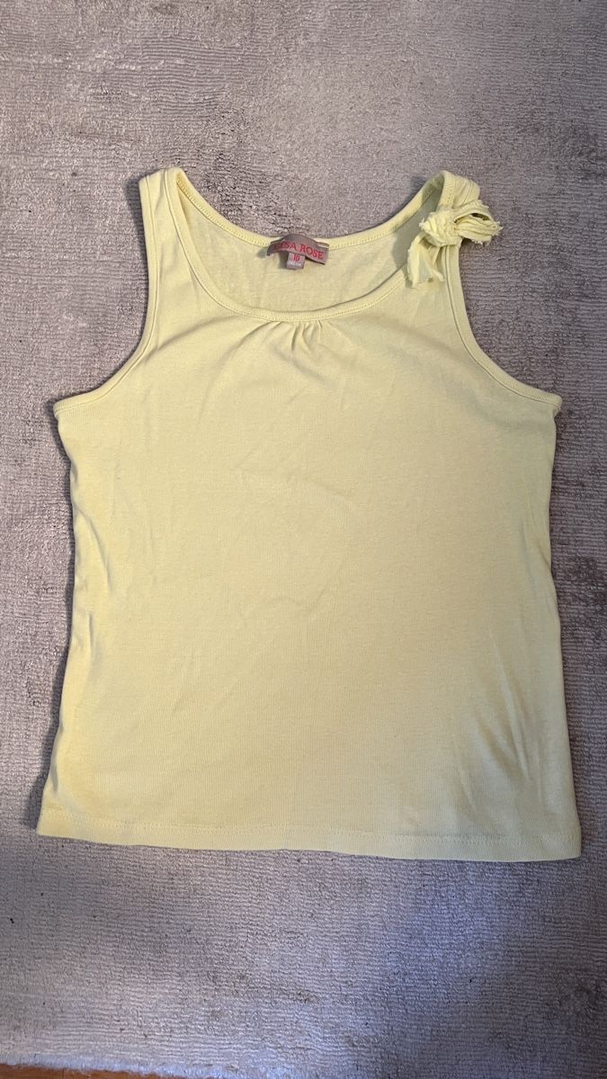 Blusen, T-Shirts & Tops: Tank top Gr.140/10a Lisa Rose – Gebraucht aus Tagelswangen von Bomu