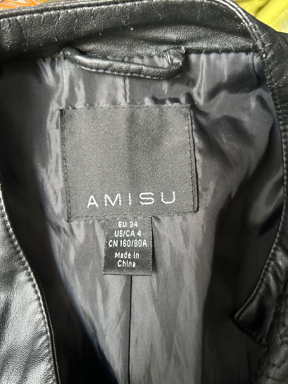 Jacken: Kunstleder Jacke schwarz – Neu (gemäss Beschreibung) aus Frauenfeld von isa_9cy7 7