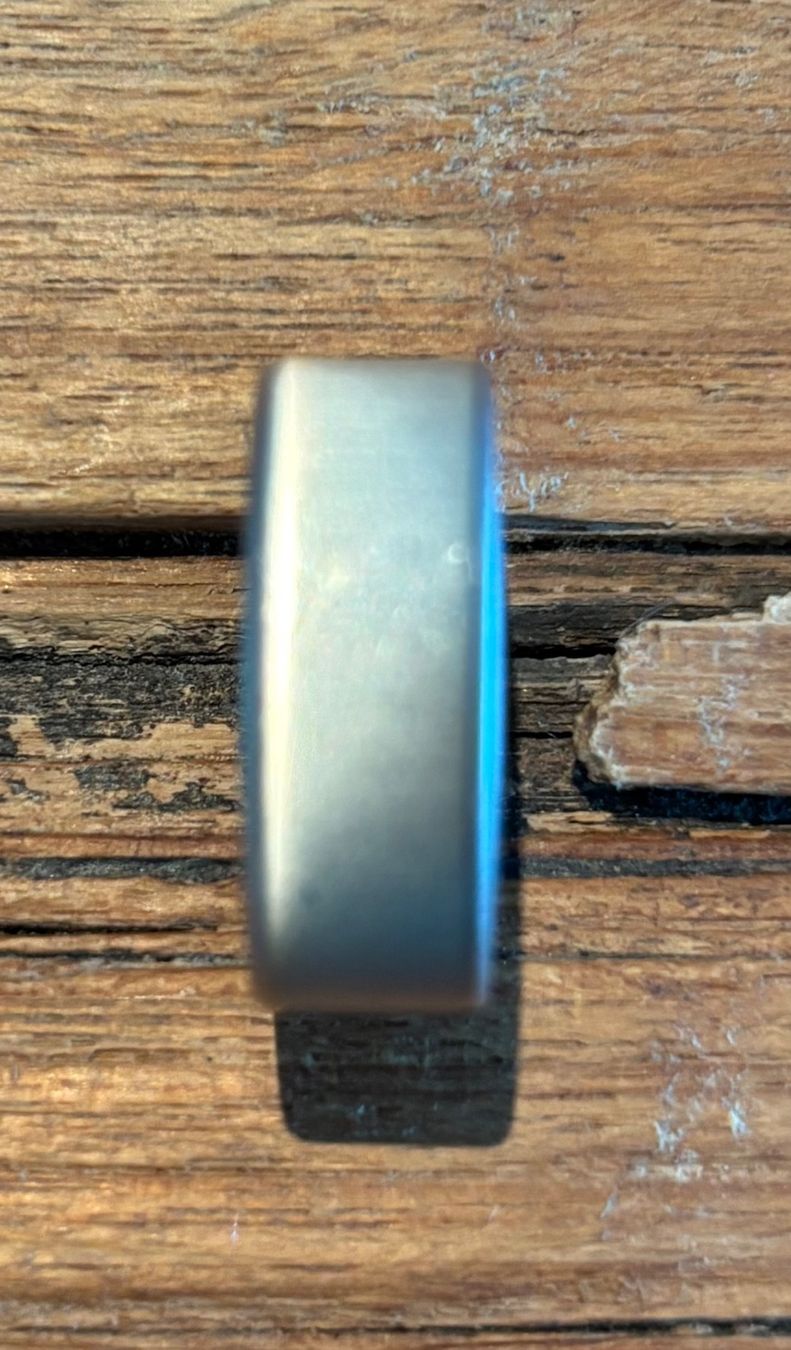Oura Anelli: Oura Ring 4 - Grösse 6 - 17mm - Brushed Silver – Usato da Wil SG venduto da Nibaer3 2