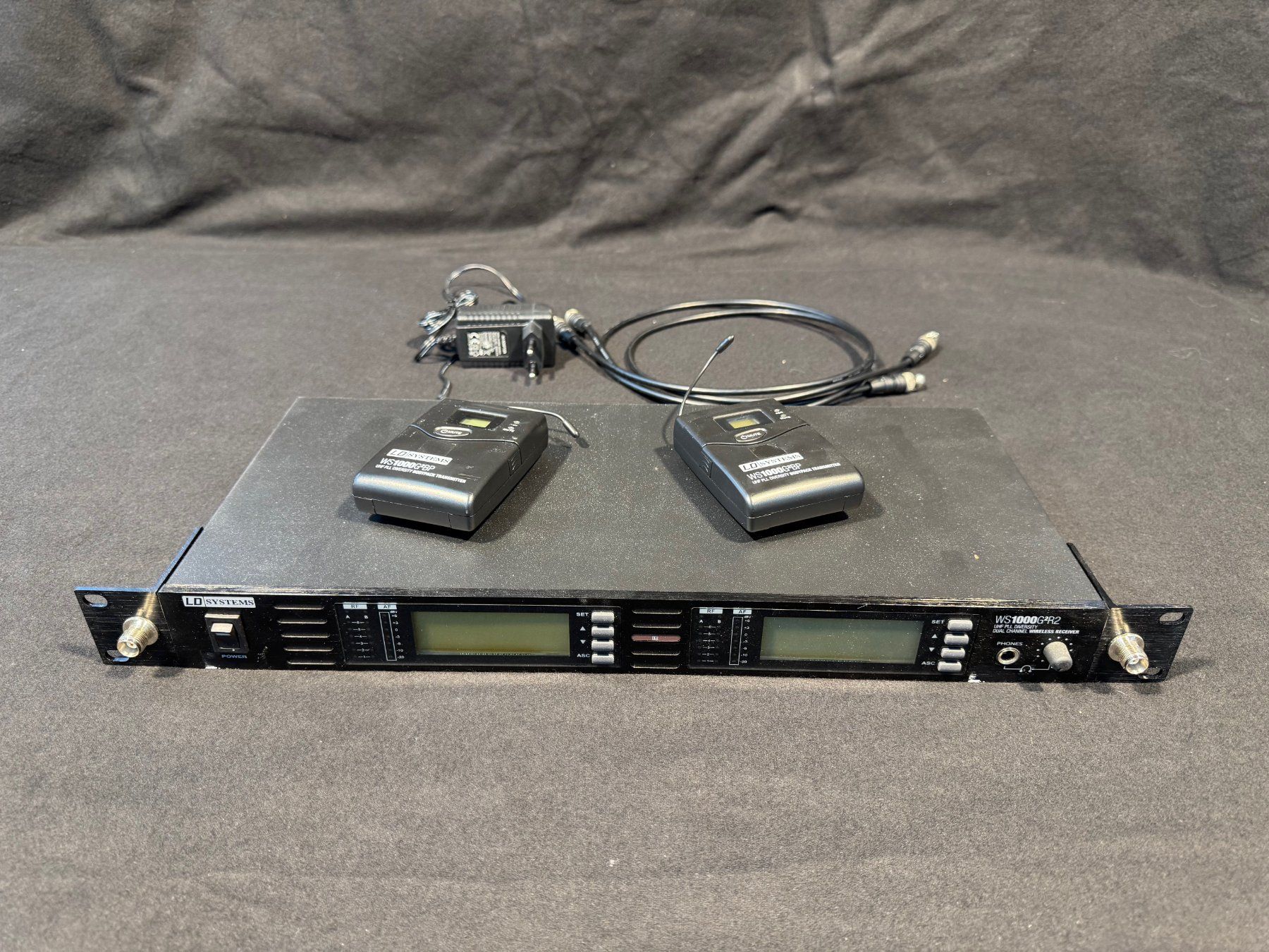 Mikrofone: LD Systems WS 1000 G2 – Gebraucht aus Kestenholz von andy8656