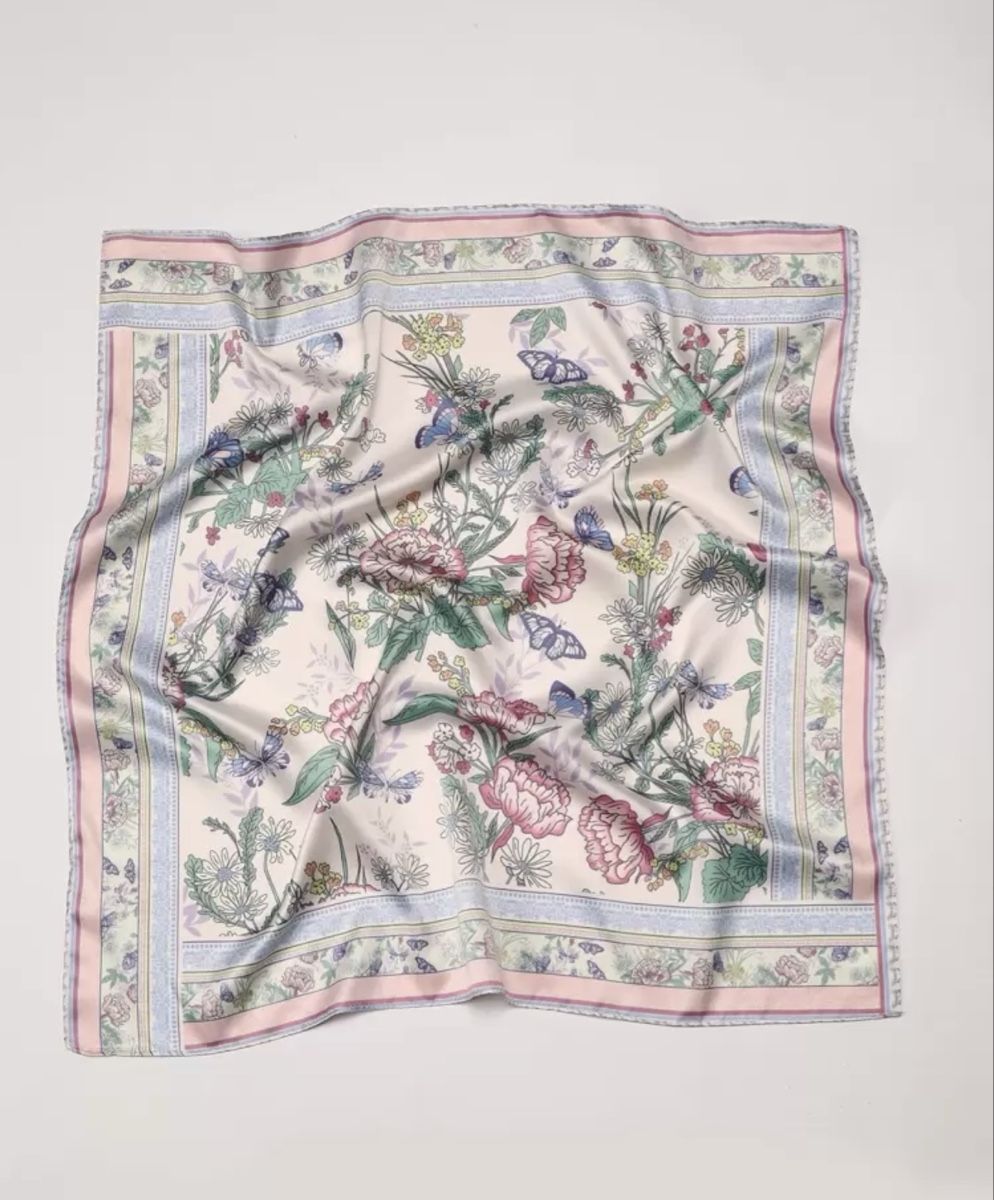 Foulards, Tücher & Schals: Foulard – Neu und originalverpackt aus Châtel-St-Denis von Montclair_Swiss