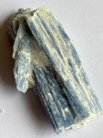 Top! Disthen „Kyanit“, Mineral blau, Rohkristall.