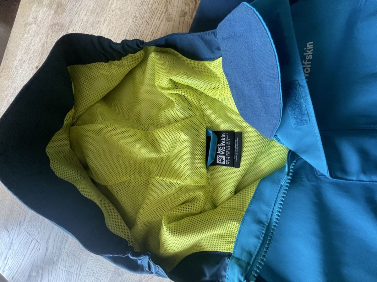 Jack Wolfskin Giacche: Regenjacke Jack Wolfskin Gr.128 – Nuovo (secondo la descrizione) da Münsingen venduto da MCMLXXXI 1
