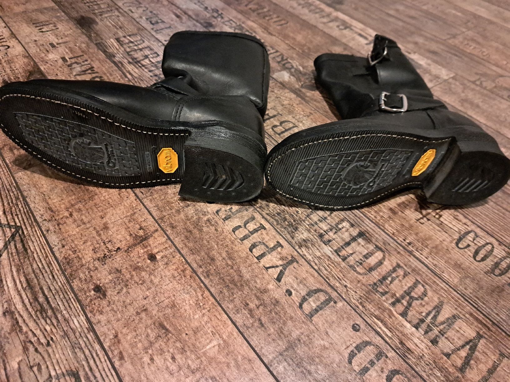 Scarpe da uomo: Bottes Chippewa cuir noir pointure 38 – Nuovo (secondo la descrizione) da Loveresse venduto da man_25yf 5
