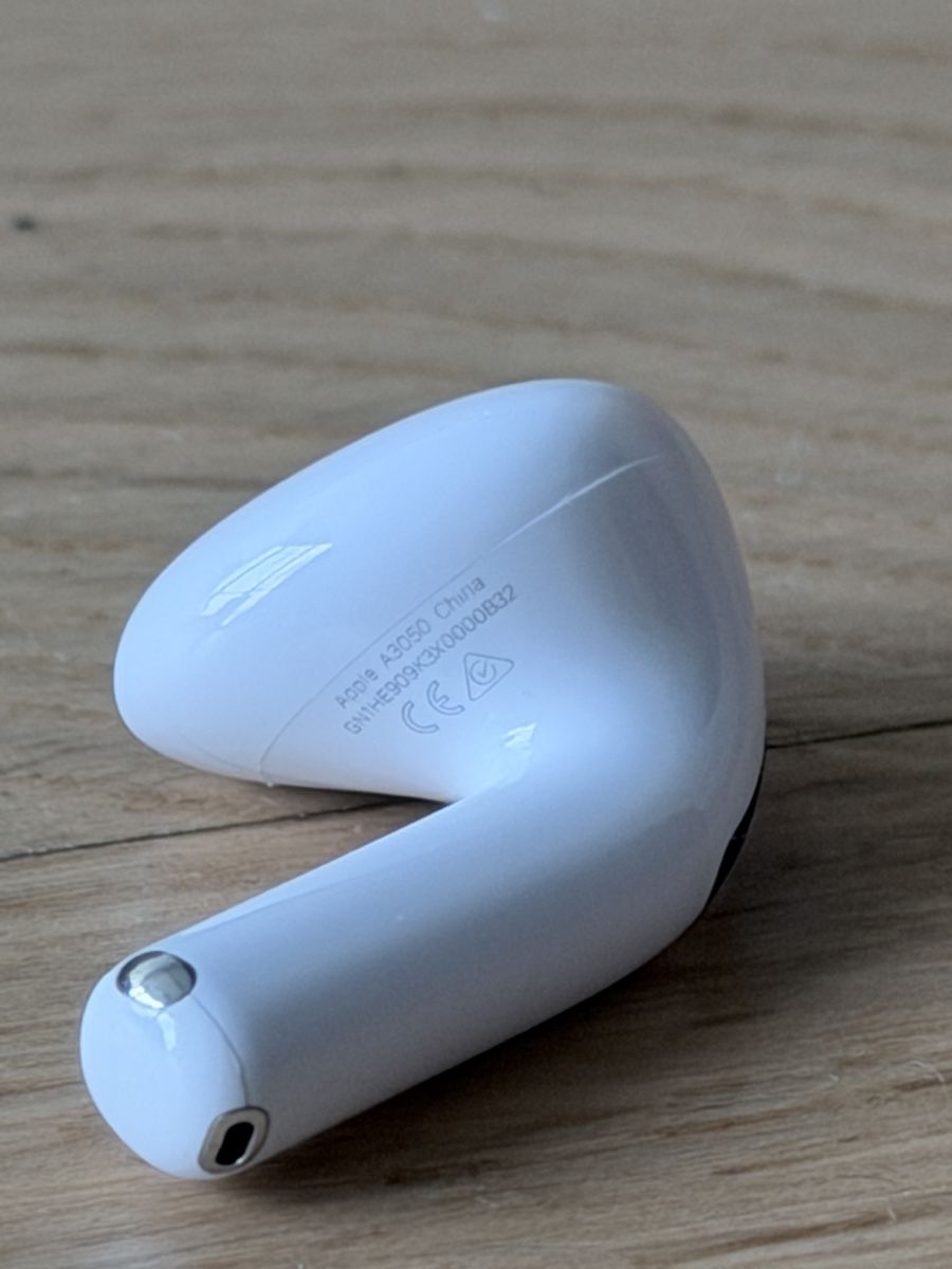 Apple Casques audio: Apple AirPods 4 – D'occasion à Waldkirch par ItaloFam 3