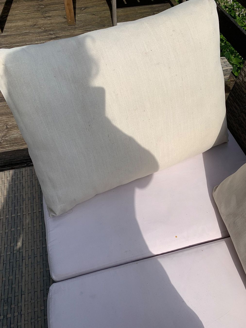 Sofas: Lounge Garten Terrasse Sofa Sitzmöbel wetterfest – Gebraucht aus Nussbaumen AG von  8