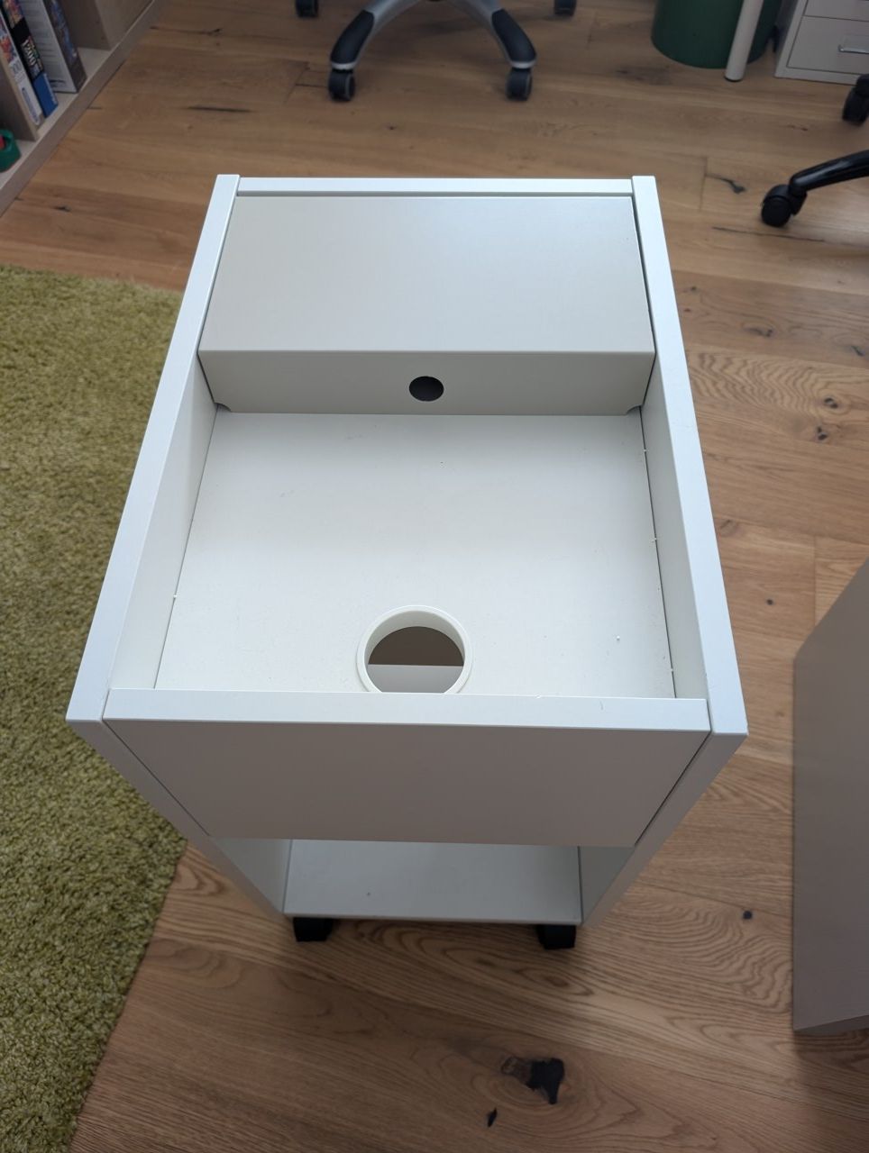 Ikea Banconi: Rollcontainer von Ikea weiss 47x35x60cm mit Schublade – Usato da Küblis venduto da Ena099 2
